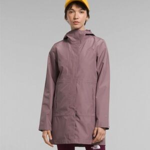 NWT North Face Woodmont Parka Size L Fawn Grey